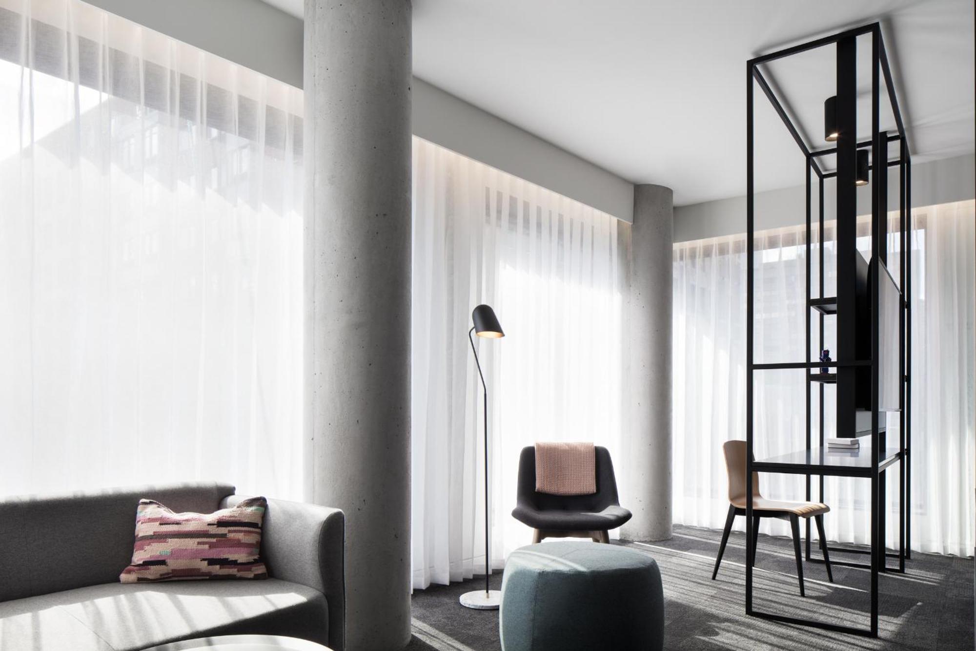 Monville Suite,1282974133:JPEG